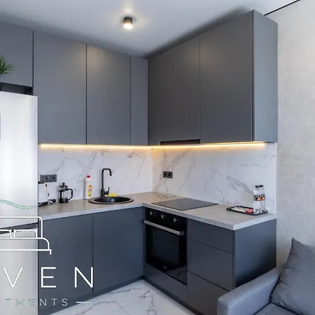 Haven M13k7 Apartment Uschhorod